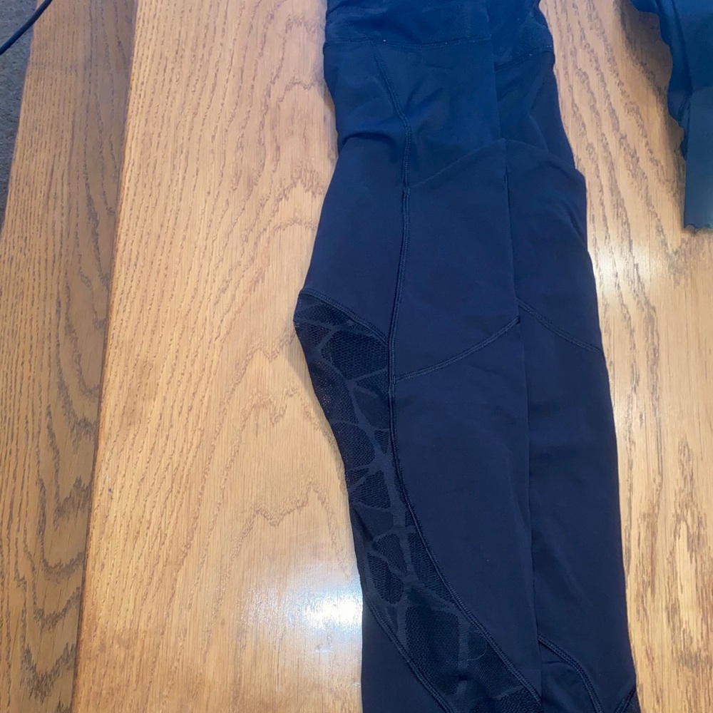 Lululemon black mesh, full length leggings